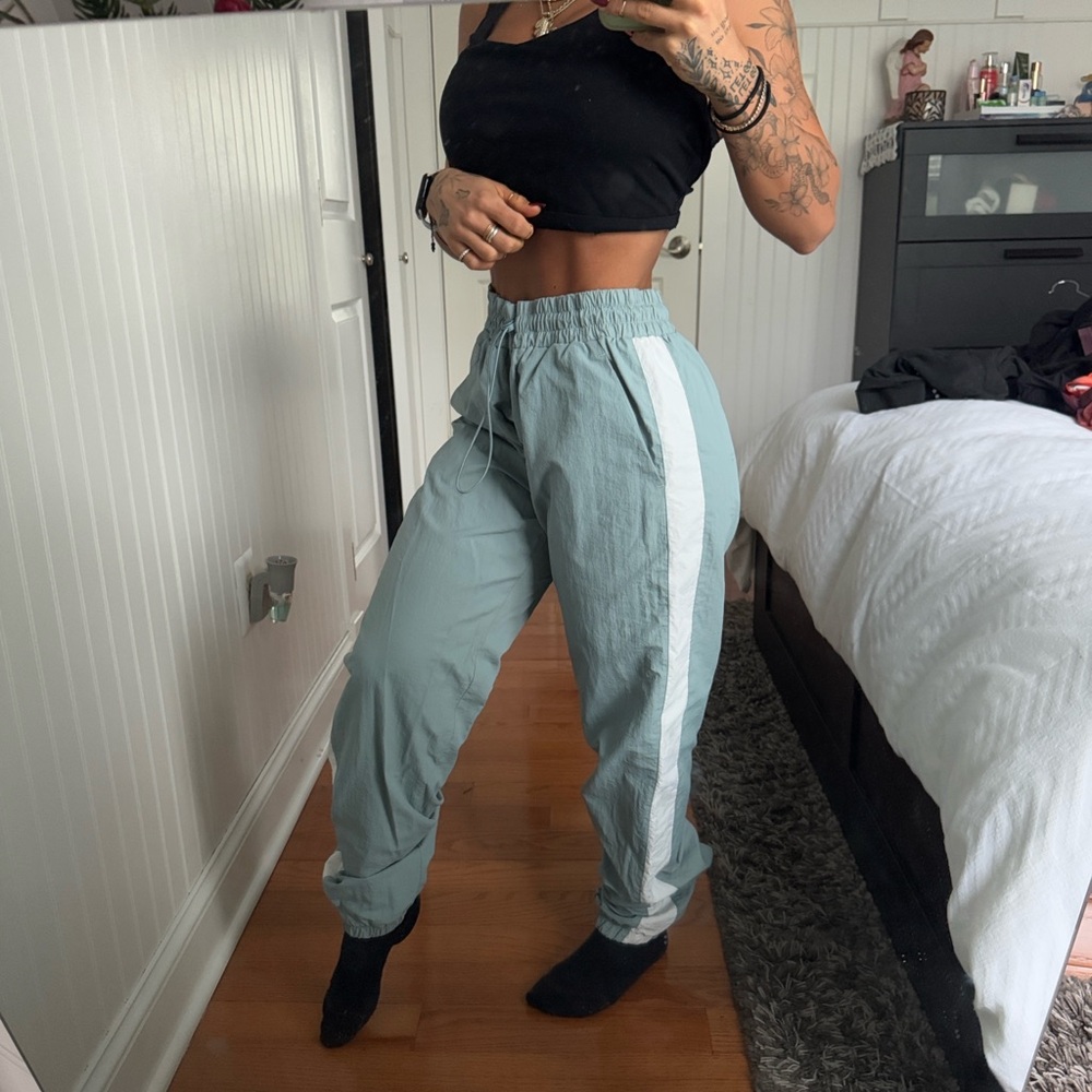 Garage baby blue parachute cargo pants